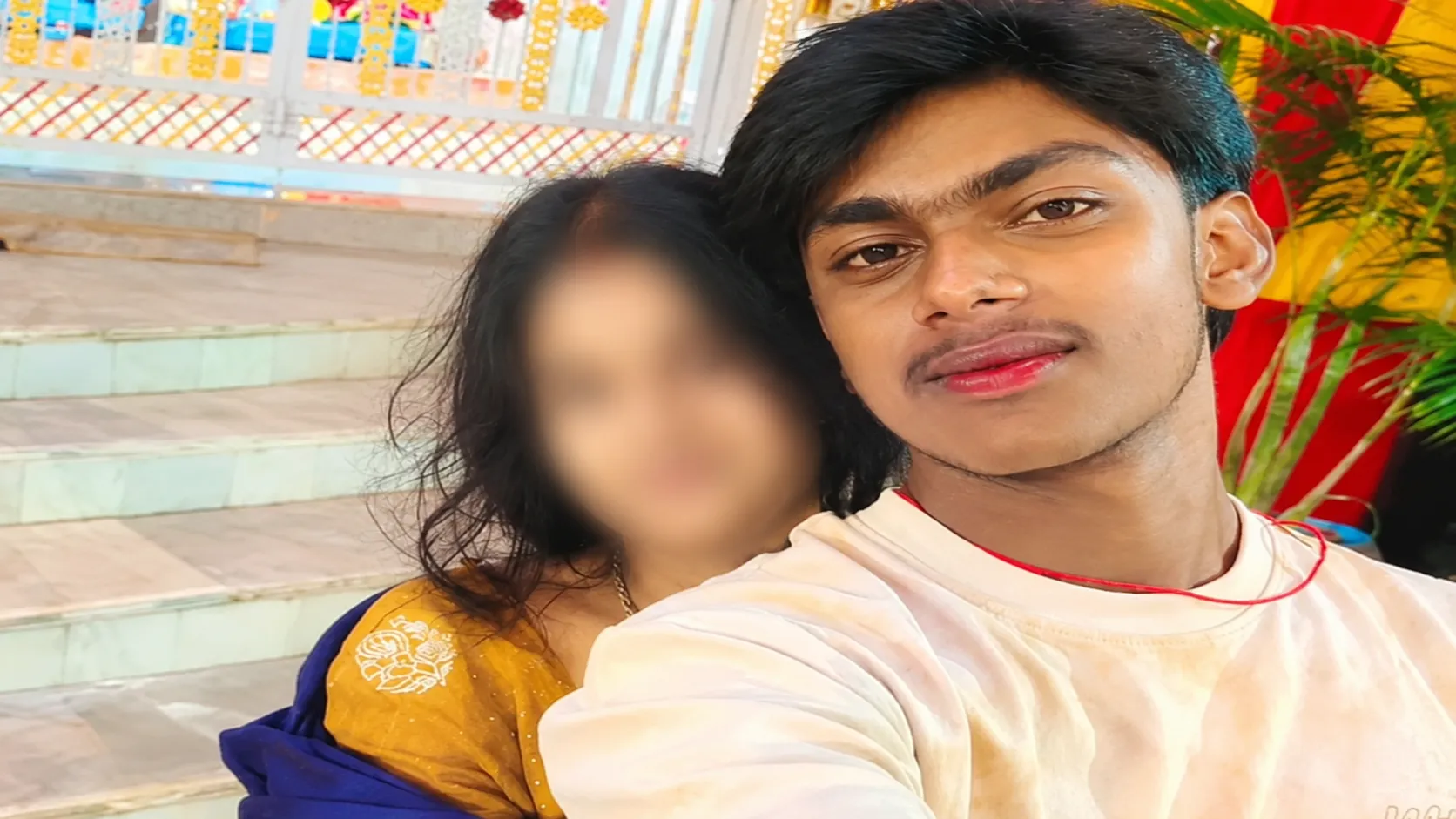 Newly married couple Rocky Kumar Mandal and Nazia Khatoon