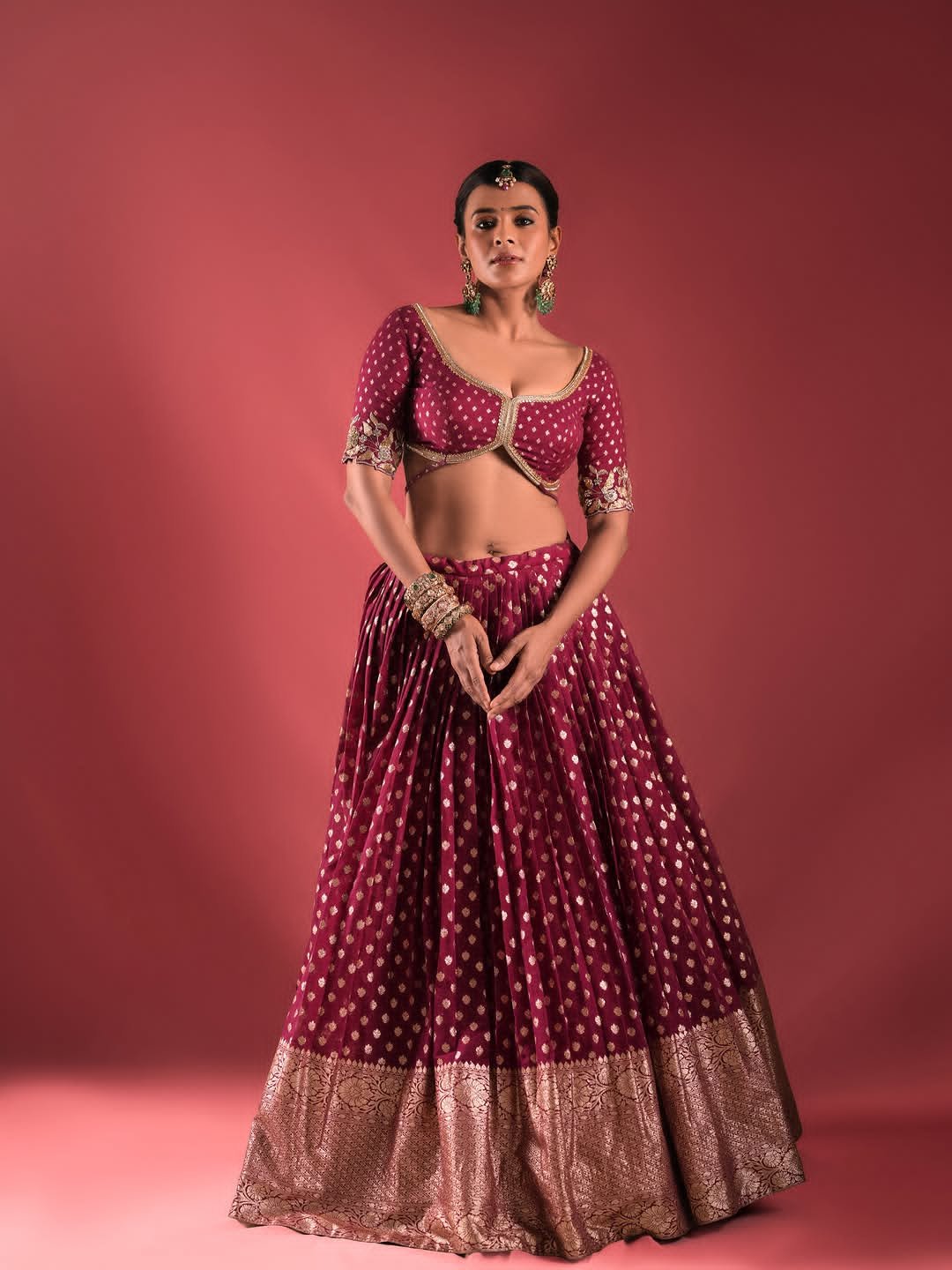 The beautiful style of Hebah Patel will steal your heart